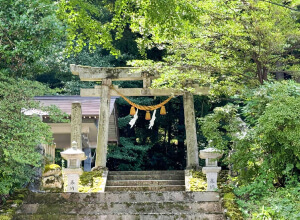 宇奈月神社