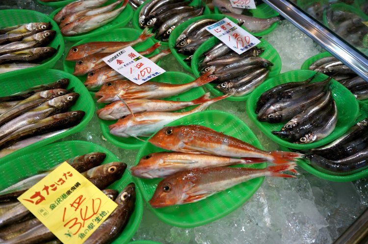 魚の駅「生地」