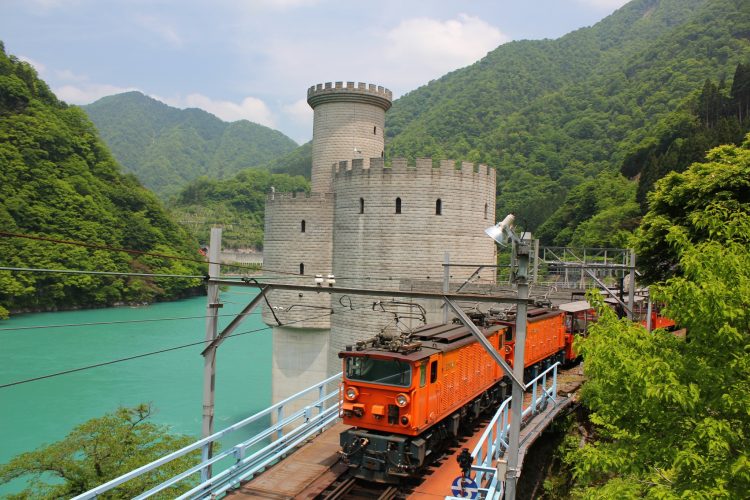 トロッコ 電車 黒部